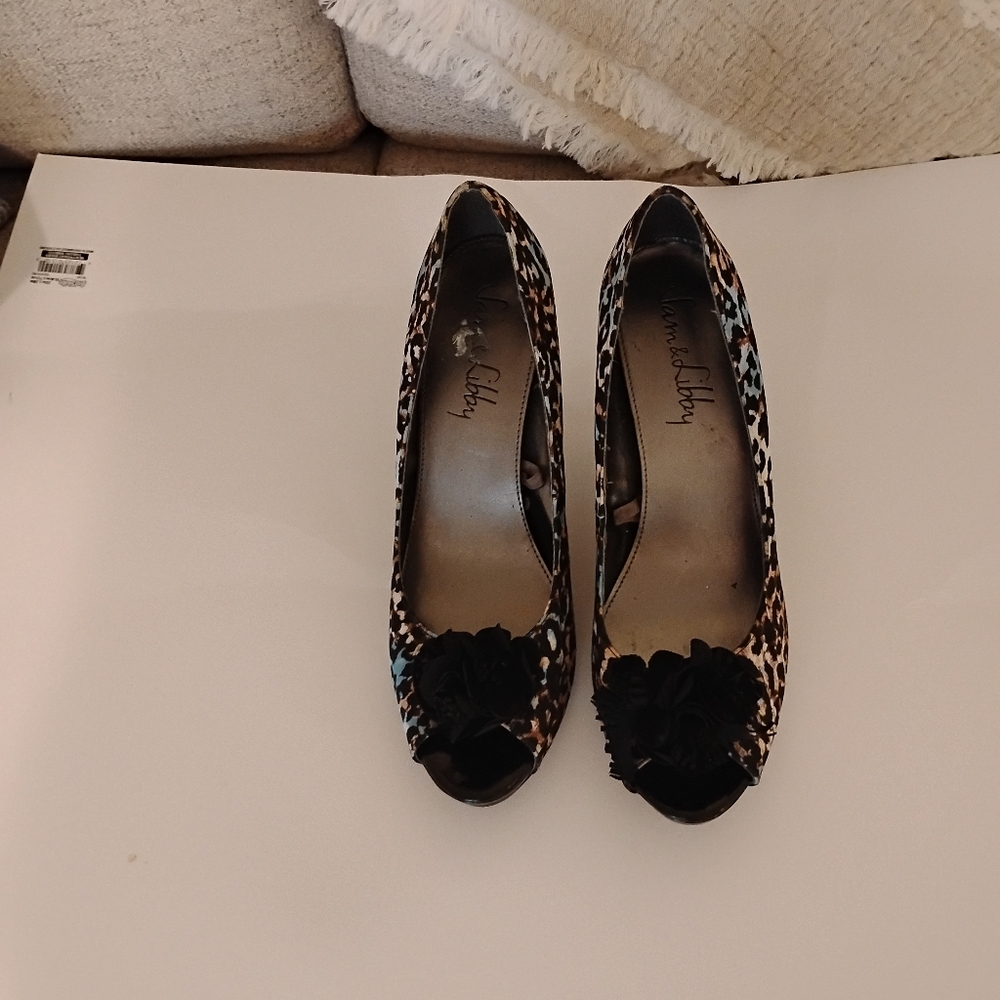 Animal Print Peep Toe Heelssize 10M